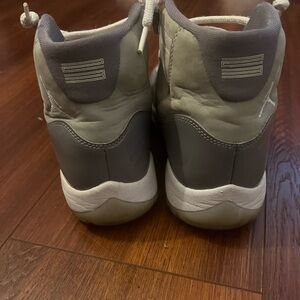 Jordan 11 cool grey